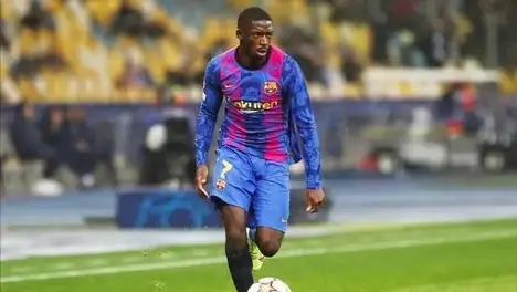 AC米兰10人阵容逆转那不勒斯，登顶意甲积分榜！