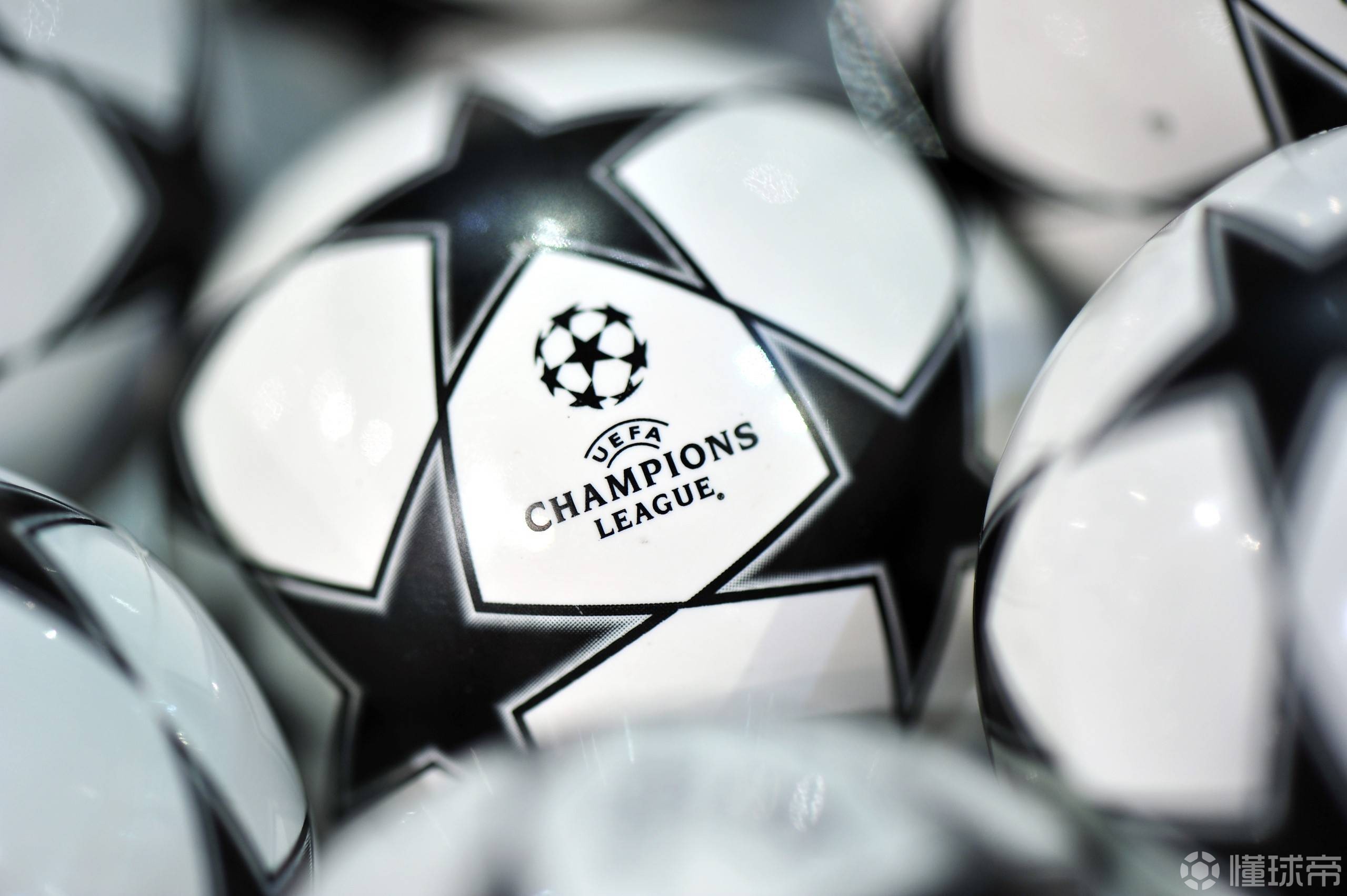 金球奖积分榜：登贝莱领跑，亚马尔、拉菲尼亚紧随其后